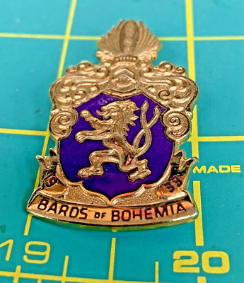 Bards of Bohemia Mardi Gras Krewe Favor 1979  Pin/Pendent hei8121