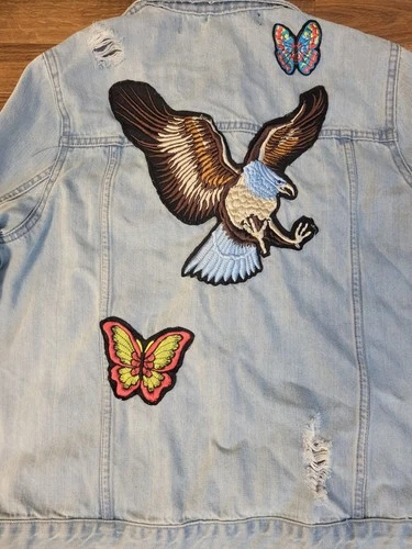 Vintage Denim Jacket Women's Size L Acid Washed~ Eagle And Butterfly Patches