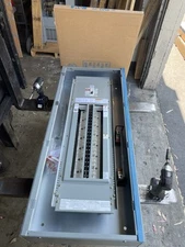 1-225 AMP 480V MAIN BREAKER PANELBOARD 42 SPACE 3PHASE 4 WIRE COMPLETE PANEL