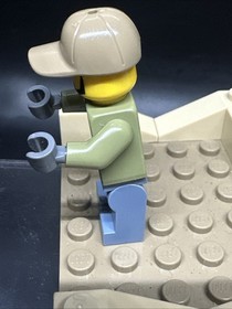 Lego Minifigures City Volcano Explorer Male Cty0695 60124 60121