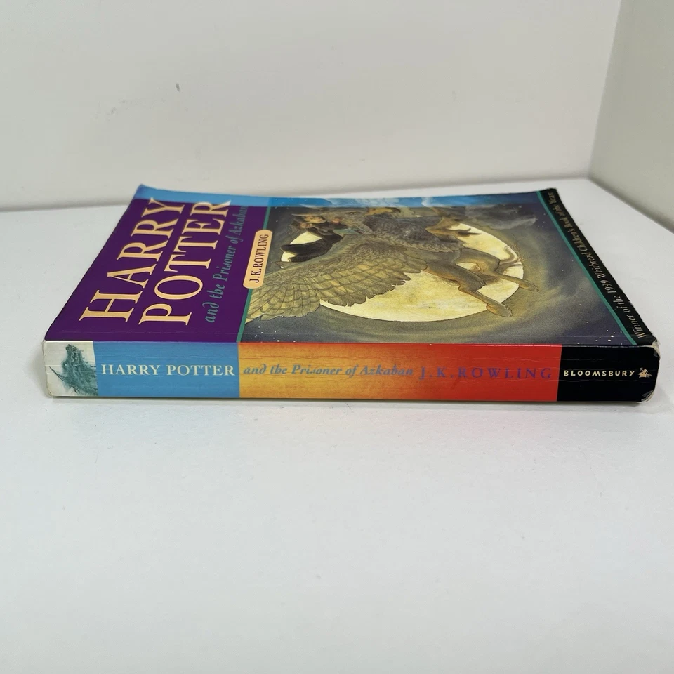 Harry Potter Prisoner Of Azkaban 1st Edition 1st Print Errors  Bloomsbury 1999 - Image 3 of 4