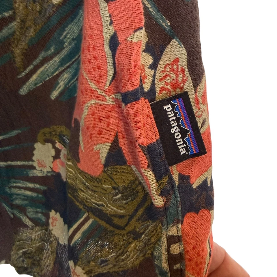 Camisa Patagonia Para Hombre Algodón Orgánico Tropical Floral Manga Corta Botón Talla S Foto 4 de 4