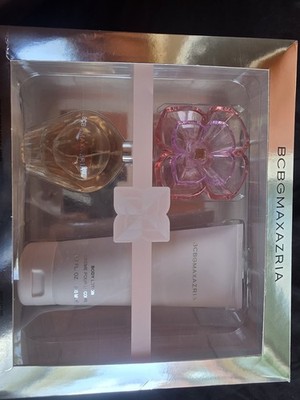 BCBGMAXAZRIA Women's Gift Set EDP Natural Spray 3.4 oz + Body Lotion 6.7