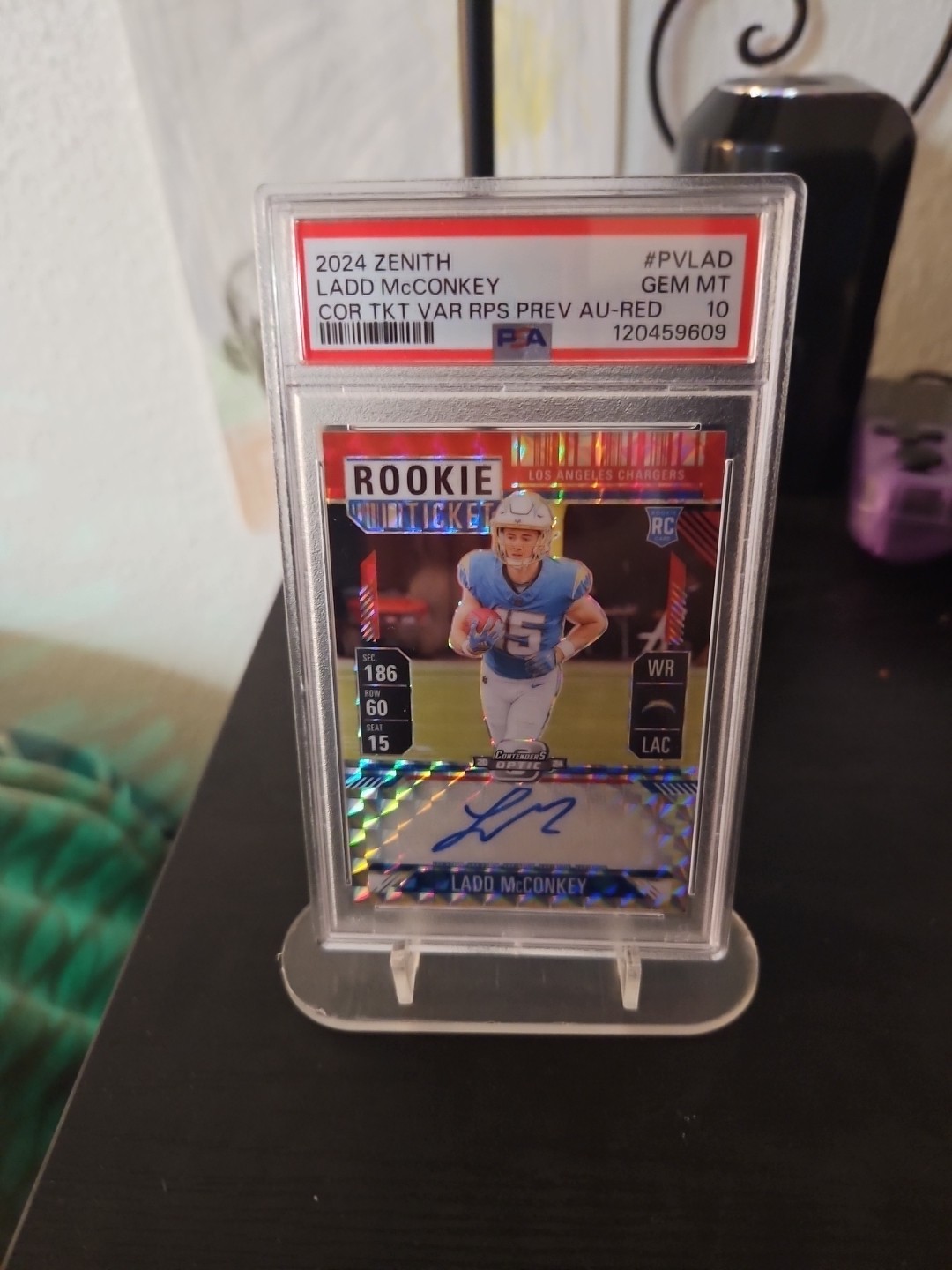 Ladd McConkey Panini Zenith Contenders Optic Rookie Ticket Variation Rps Preview Autographs #PVLAD Red
