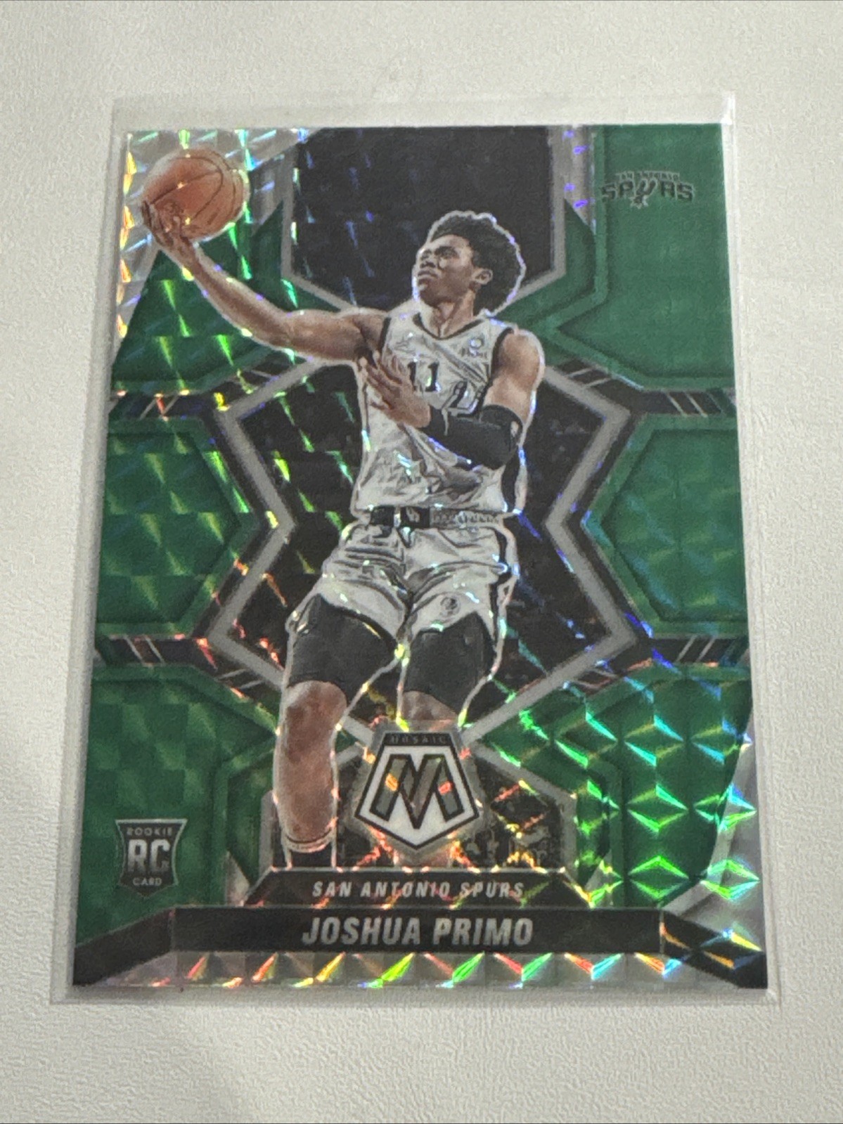2021-22 Panini Mosaic - Rookies Joshua Primo #204 Green Mosaic Prizm (RC)