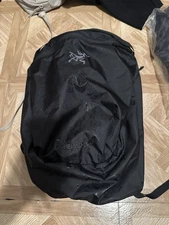 Arc'teryx Heliad 15 Backpack Black Lightweight Daypack 15L Excellent Used