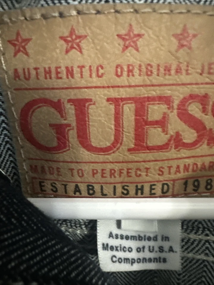 Chaqueta de Camionero Denim Negra Vintage GUESS Juvenil Talla XL 16-18 Foto 4 de 4