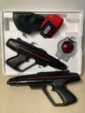 Vtg 1986 Worlds Of Wonder Lazer Tag 2 Guns one no sound  1 Sensor 1 Belt