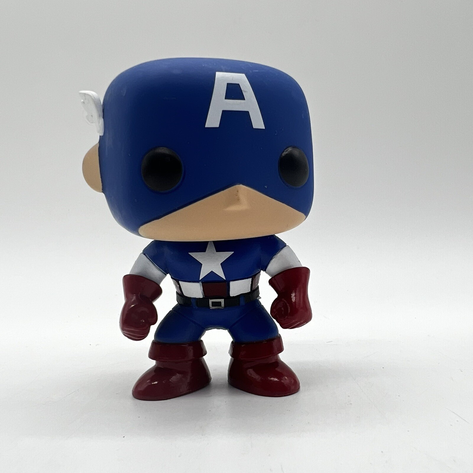 Funko POP 2011 Avengers Captain America Vinyl 4" Inch Figure