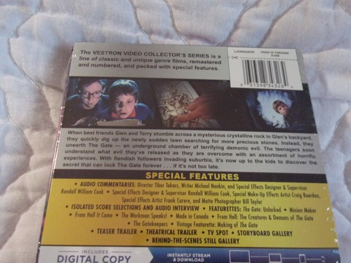 THE GATE BLU-RAY STEELBOOK NEW VESTRON VIDEO 80'S HORROR CANADA STEPHEN DORFF - Picture 3 of 10
