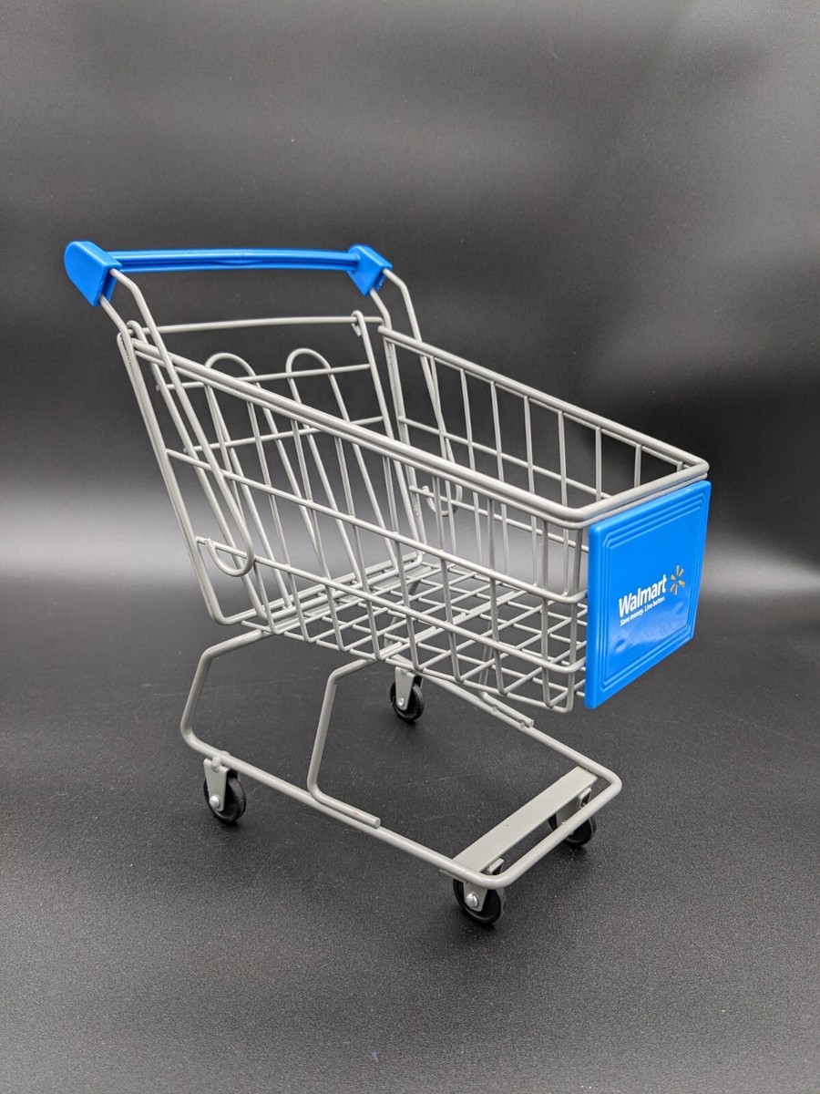 マテルカーズ　Walmart限定 Disney Pixar Cars Road Trip Mcqueen Vehicle - Walmart.ca