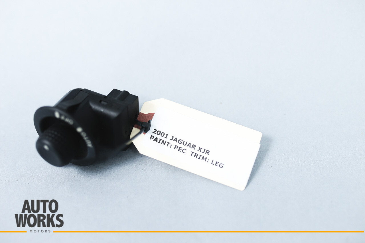 9803 Jaguar X308 XJR XJ8 VDP Steering Column Adjustment Switch