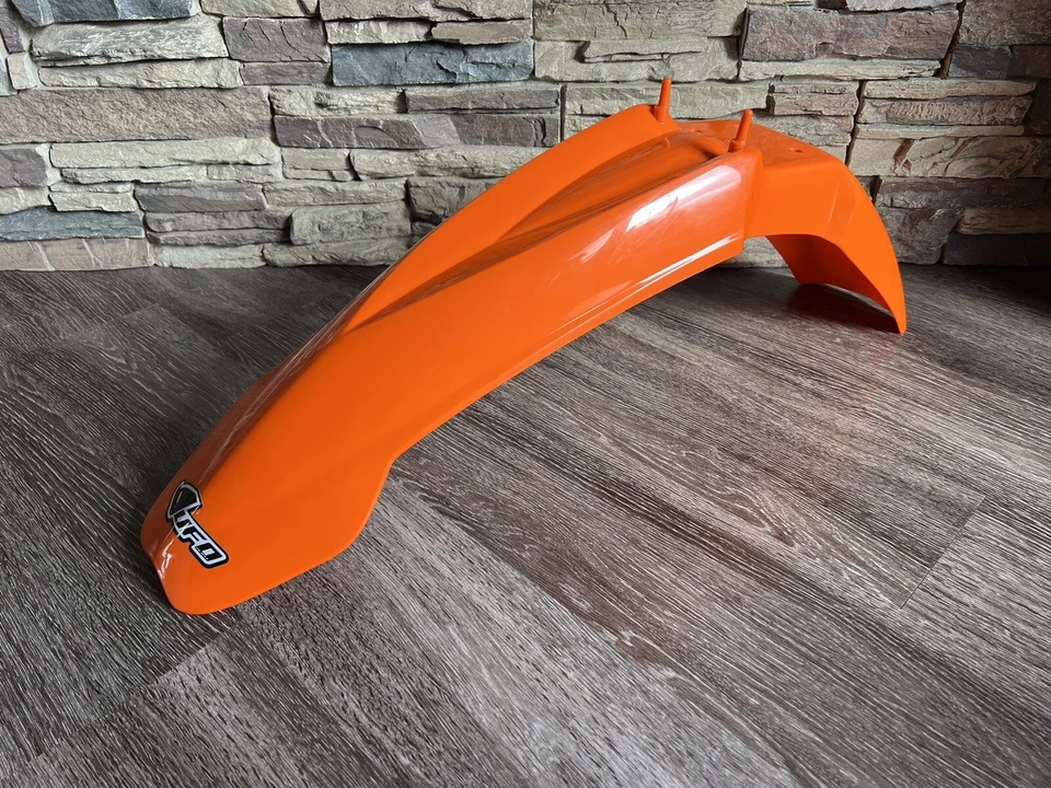 Guardabarros delantero KTM Motocross 1999-2002 de UFO Plastics (ver última foto para modelos) Foto 2 de 4