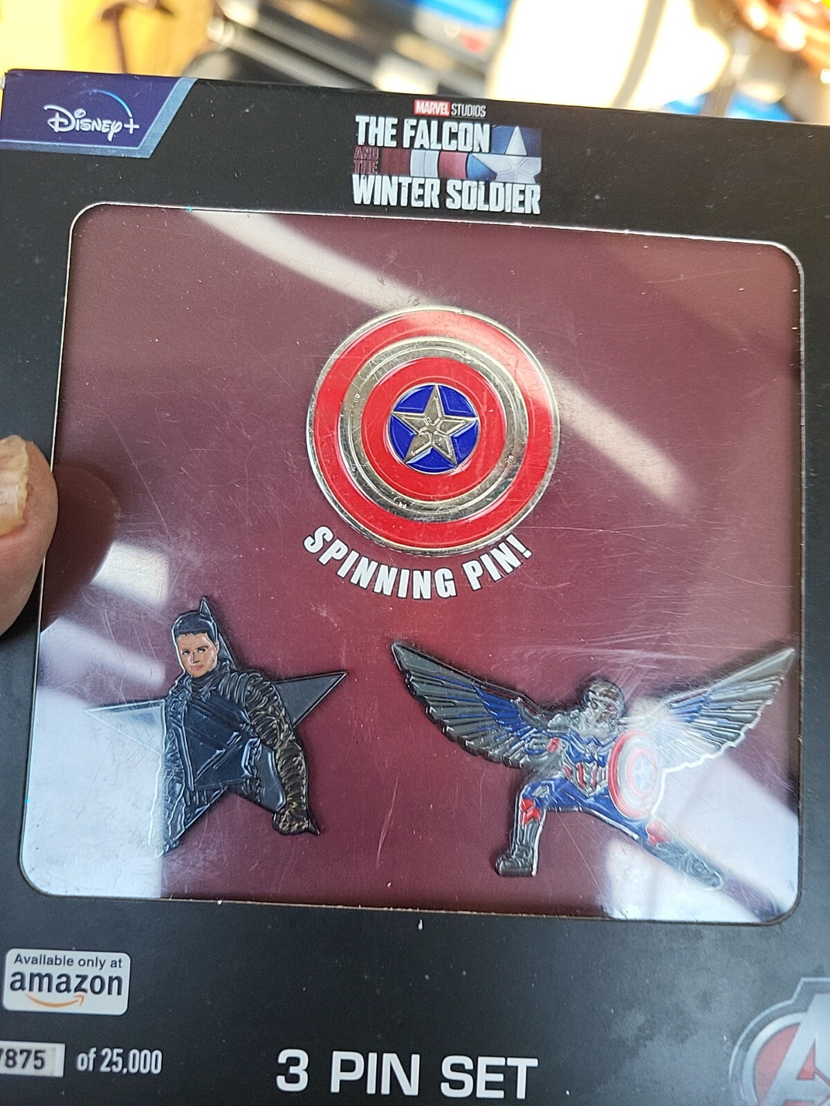 MARVEL STUDIOS LIMITED EDITION The Falcon & The Winter Soldier 3 Pin Set