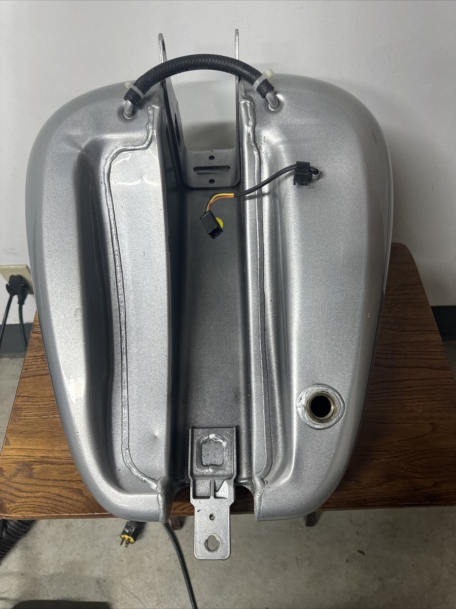 2001-2006 Harley Davidson Heritage Softail FLSTC Gas Fuel