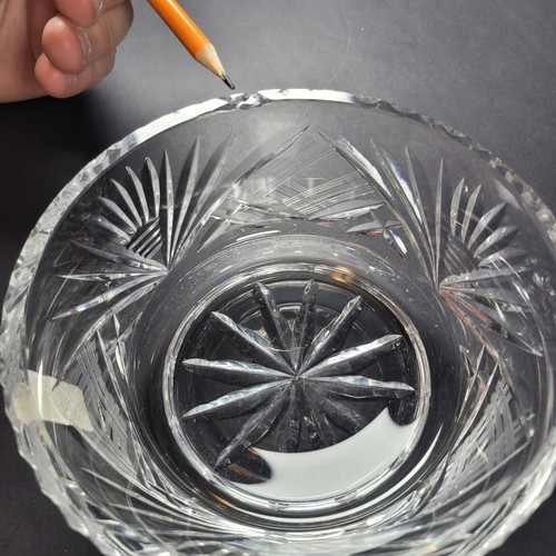 CASTLE CRYSTAL Heavy Crystal Glass CANDY DISH Vintage 6" x 2.75" Round Bowl - Picture 11 of 17