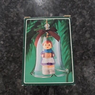 The Alpine Collection Crystal Bell #8112-A Chrstmas Ornament Blown Glass