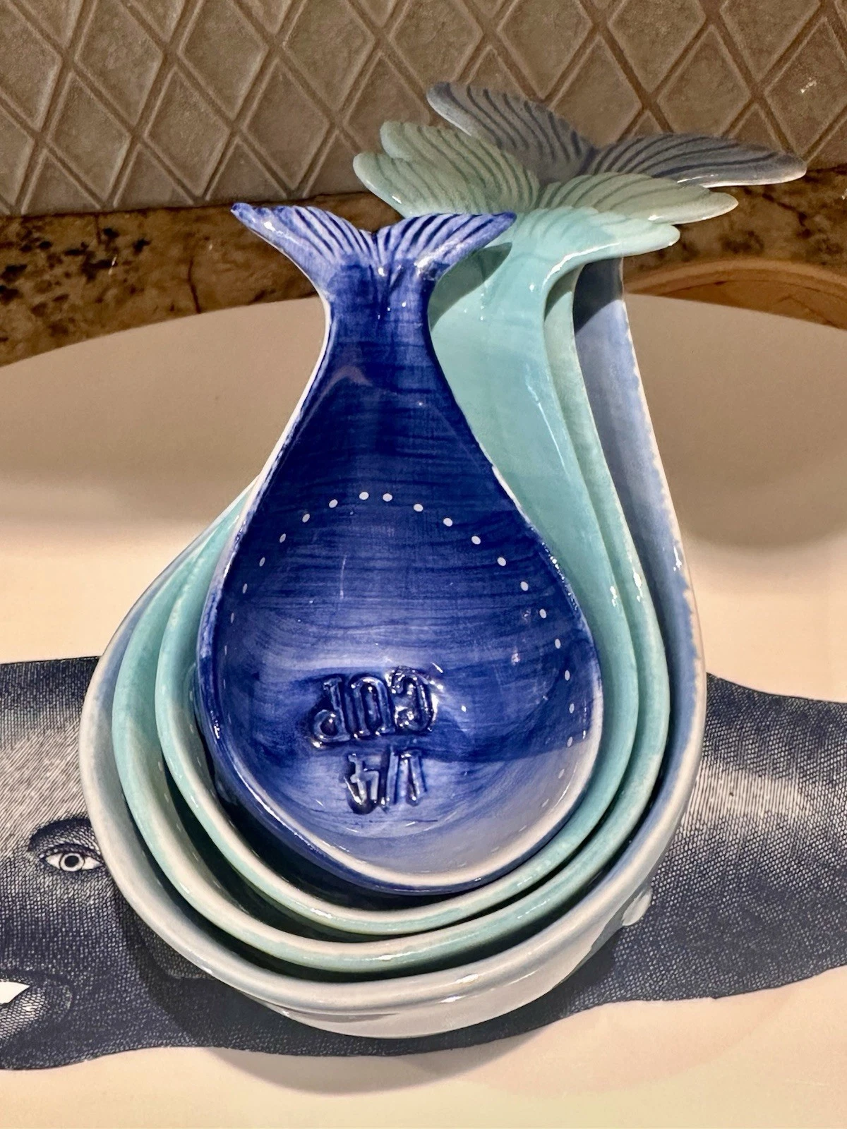 Anthropologie Whale Tail Measuring Cups Set of 4 Nesting Beach Coastal Kitchen