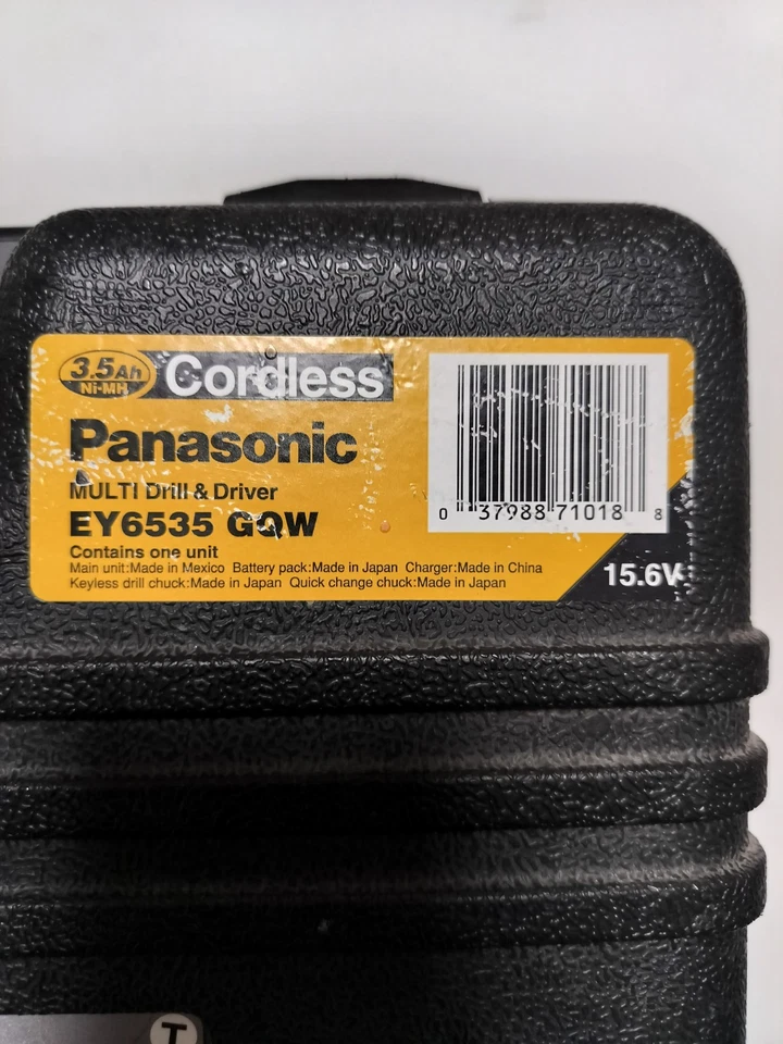Taladro inalámbrico Panasonic EY6535 GQW con una batería de 3,5 Ah, cargador y estuche Foto 2 de 4