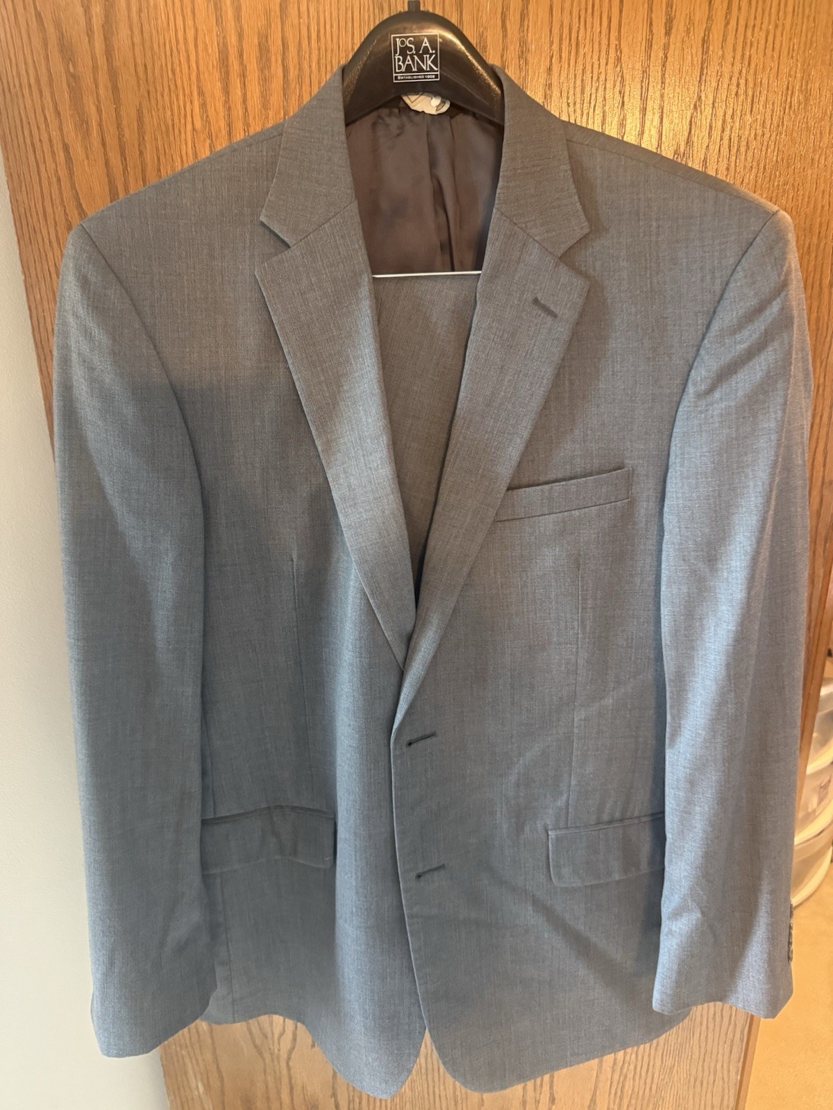 Jos. A. Bank Signature Gold Gray Wool Suit   Mens 42 Long 2 Button Pants 36x32