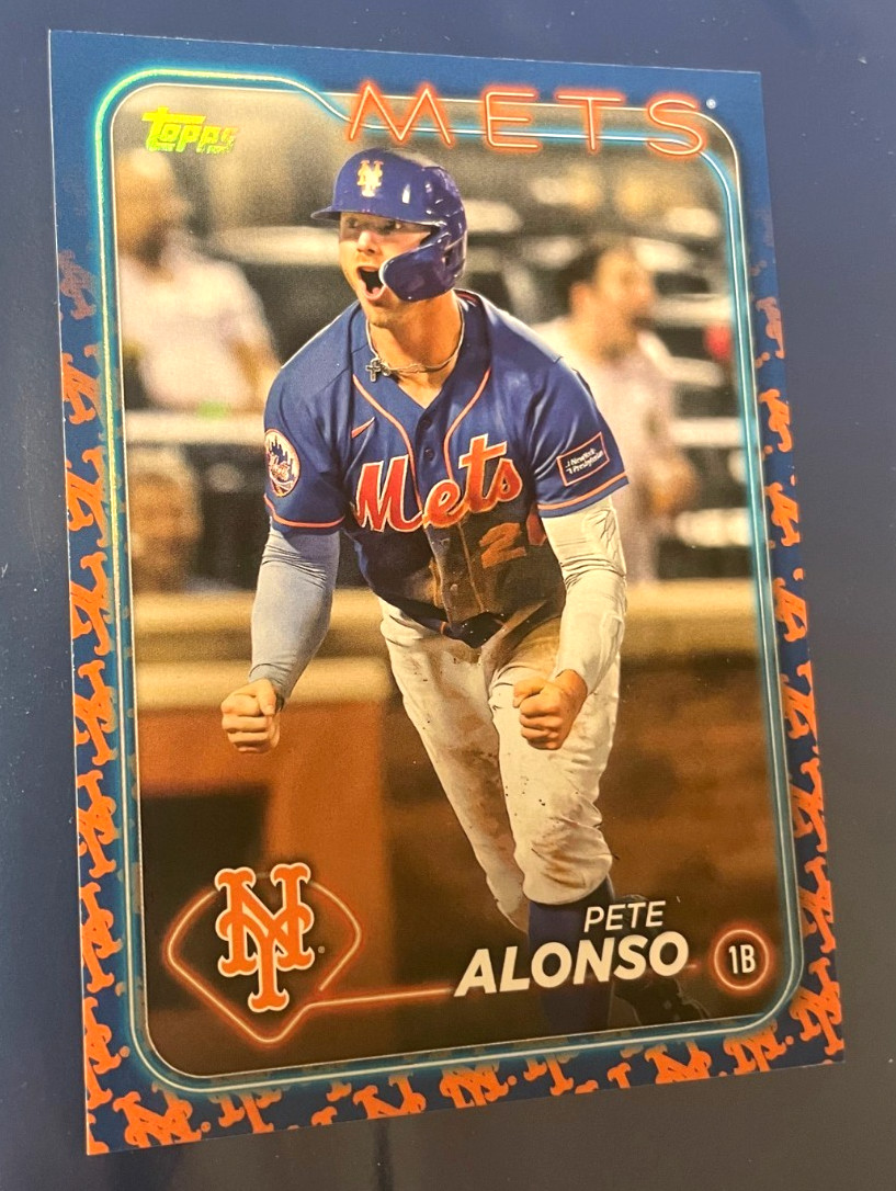 Pete Alonso 2024 Topps #20 Team Color Border Variation /(SSP