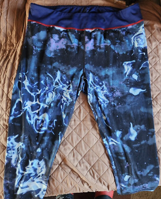 Her Universe Superman ''I Am Strength'' Blue Red Leggings Size 2X