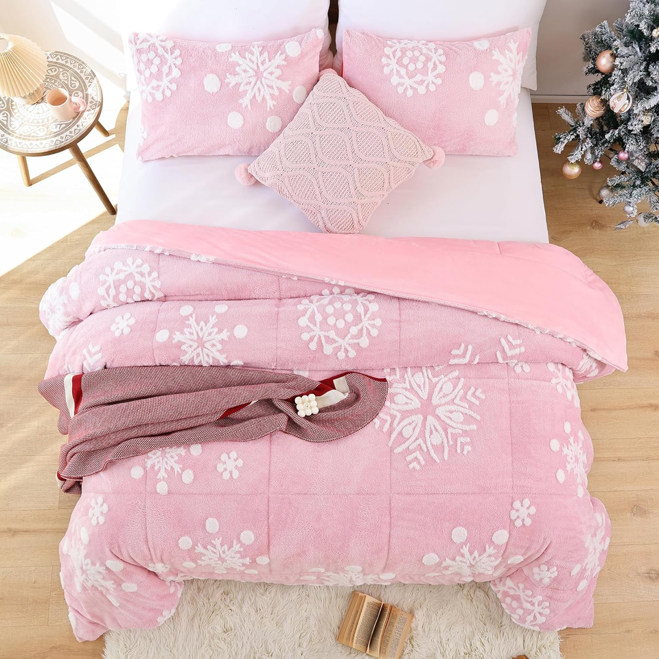 Christmas Bedding Pink Comforter Queen Set Velvet Comforter Set with