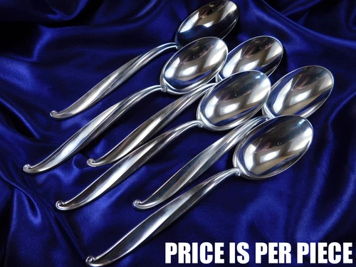 INTERNATIONAL SWAN LAKE STERLING SILVER OVAL SOUP SPOON - EXCELLENT CONDITION