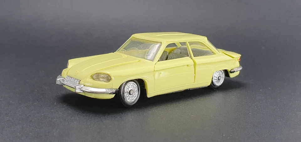ANCIEN NOREV # 85 - PANHARD 24 BT - PLASTIQUE - ANNÉES 60 - Photo 2/4