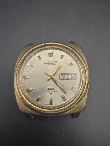 Seiko DX 17 36mm Gold Day/Date Mens Watch 6106-7097