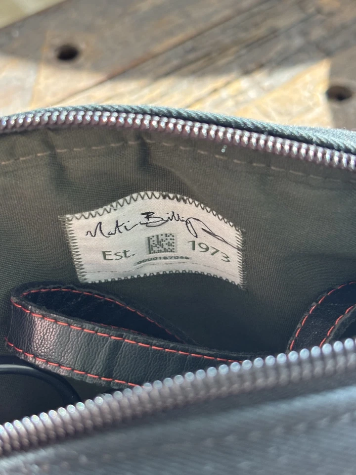 Billingham Stowaway Bag – Black FibreNyte / Black Leather - Image 4 of 4