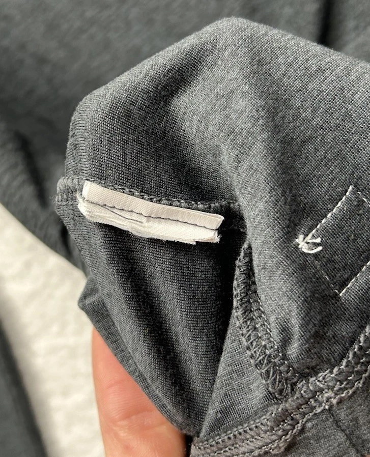vuori long sleeve strato tech crew neck shirt