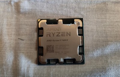 AMD Ryzen 5 7600X 6-Core 12-Thread AM5 Prozessor 5.3GHz 105W + Arctic Cooler