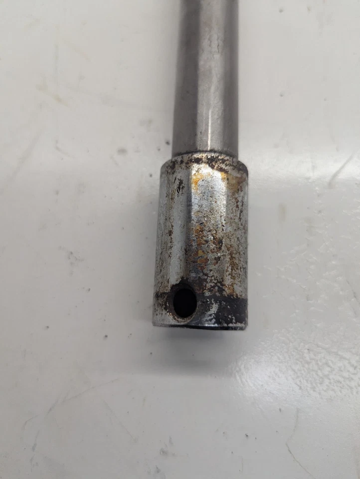 1978-1979 Yamaha Xs1100!Rear Wheel Axle OEM 1978-1979 - Image 2 of 4