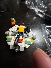 LEGO Star Wars: The Ghost Microfighter (75127) WITH FIGURE, AND MOST PIECES  90%