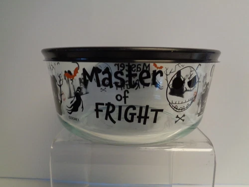 Pyrex Master of Fright 7-Cup Storage Bowl & Lid New Nightmare Before Christmas