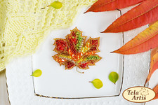 DIY Jewelry Making Beading Kit Pin Maple Leaf Brooch Bead Embroidery Needlepoint