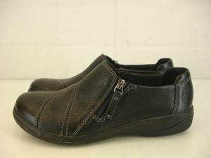 clarks womens shoes with zipper