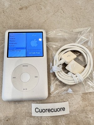 Apple iPod classic 7th Generation Silver (160GB) Excellent New