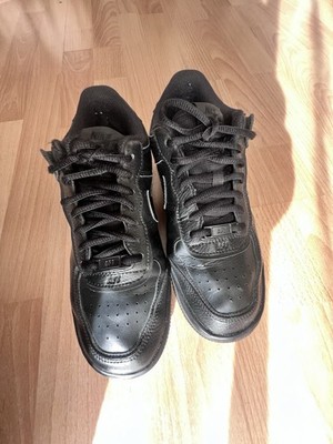 Damen Sneaker Gr. 40 Nike Air Force 1 Schwarz Generalüberholt Basic Sneaker