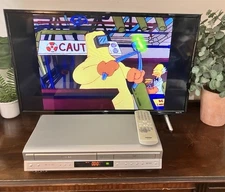 Toshiba SD-V392SU2 DVD VCR Combo Player 4-Head VHS Recorder Remote AV Cable