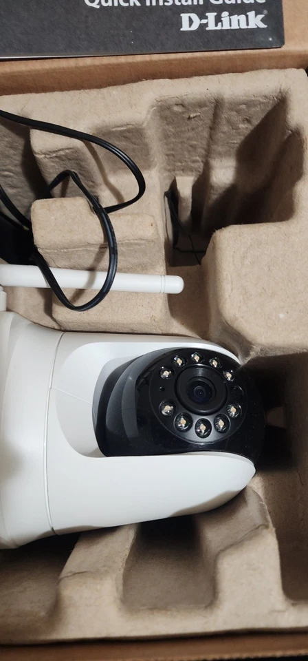 D-Link DCS-5020L Wireless N Day & Night Pan/Tilt Cloud Camera - White Tested - Image 4 of 4