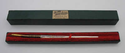 VINTAGE MOTHER OF PEARL FOUNTAIN PEN