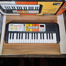 Yamaha PSS-F30 Home Keyboard with Mini Keys VGC BOXED