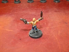 Warhammer 40k: Necromunda: metal Goliath Juve with Laspistol a