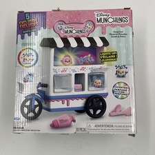 Disney Munchlings Candy Cart Playset 13-Piece Color Change Figures with Lights