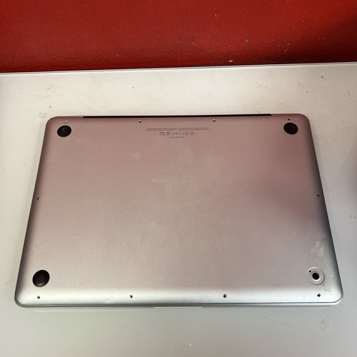 MacBook Pro 13” A1278 2011 Core i5 2.3 GHz 4GB RAM 256GB SSD - Picture 2 of 3