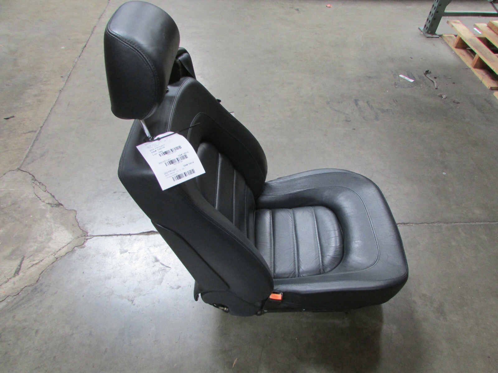 Ferrari 456, LH, Left Front Seat, Power, Blue, Used, P/N 654820..