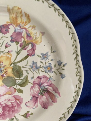 Portugal Porcelain Plate Creme De La Creme Lynn Hollyn Raul De Bernarda Vintage - Picture 4 of 7
