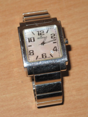 GROVANA ARMBANDUHR SWISS MADE